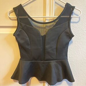 PRETTY TRENDY TOP❤️